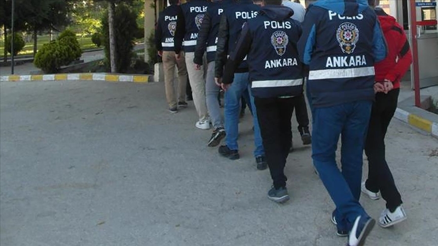 Terör örgütü propagandası yaptığı belirlenen 16 zanlı gözaltına alındı
