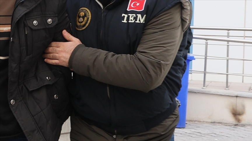 MİT ile Ankara polisince düzenlenen DEAŞ operasyonunda 23 zanlı yakalandı