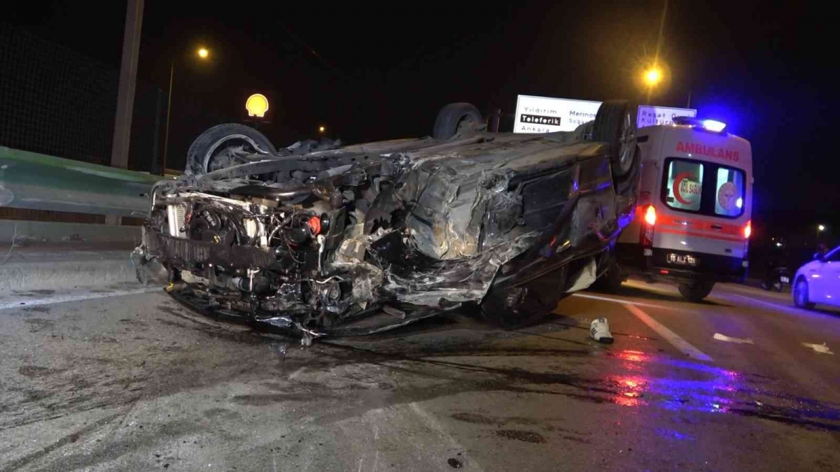 Bursa’da kontrolden çıkan otomobil takla attı : 3 ağır yaralı