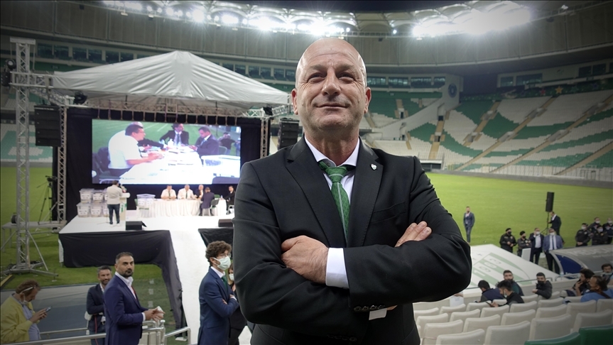 Bursaspor'da yeni başkan Hayrettin Gülgüler oldu