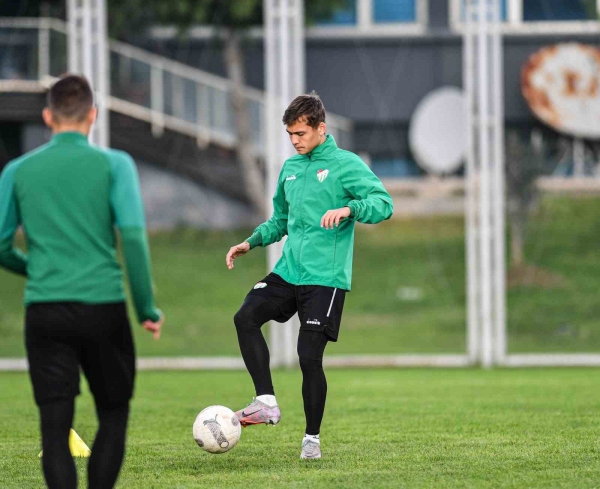 Bursaspor’da Esenler Erokspor maçı hazırlıkları devam ediyor