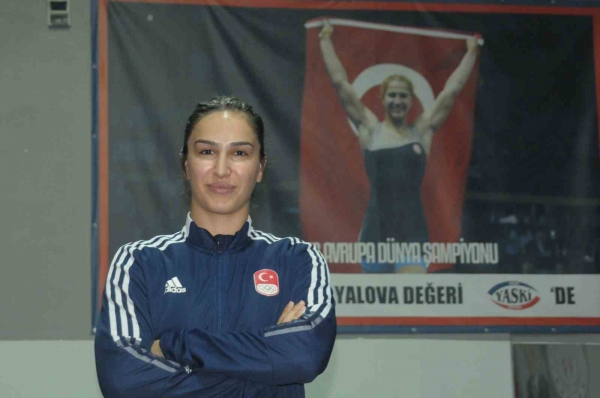 Buse Tosun Çavuşoğlu’nun hedefi kadın güreşinde ilk olimpiyat altın madalyası