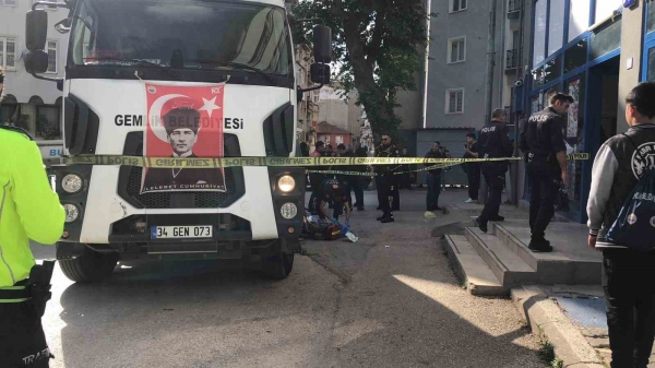 Bursa’da kamyon altında kalarak hayatını kaybeden kadın toprağa verildi