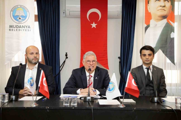 Mudanya Belediye Meclisi yeni dönemin ilk toplantısını gerçekleştirdi